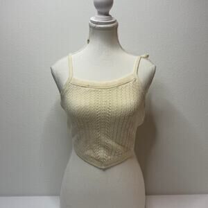 SO Clothing Size Small Y2K-Boho Crotchet Knitted Cropped Top Perfect For Summer